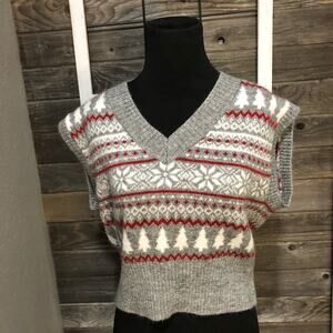 London Kaye cropped V Neck sleeveless sweater vest Christmas Holiday size XS